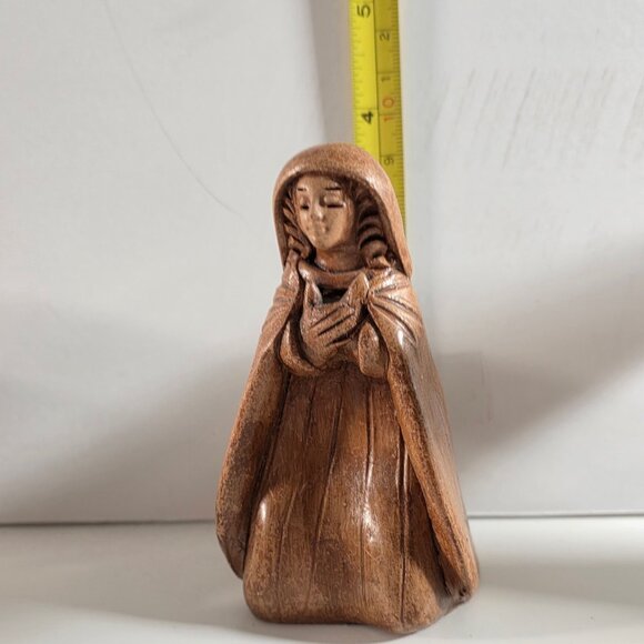 Vintage Intricately Detailed Painted/Glazed Clay 14 Piece Nativity Set - Picture 6 of 9